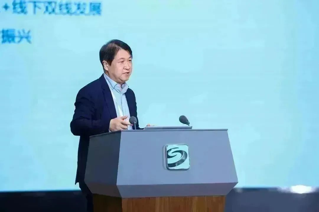 Fq1GJhm5dWwHthU-LLWLU8_63FGL.jpg 图片